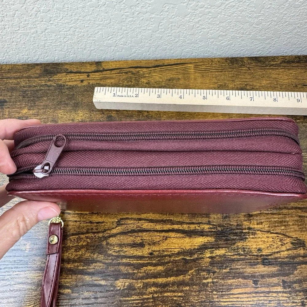 Williwear Business Planner Organizer Wallet Burgundy Zip Faux Leather‎ New